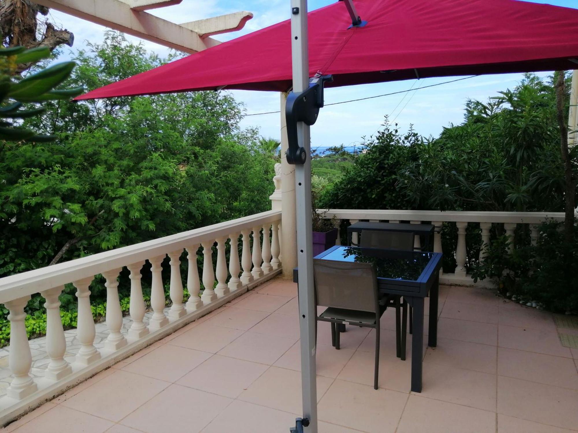 Au Reveil Des Cigales Hotel Saint Aygulf Exterior photo
